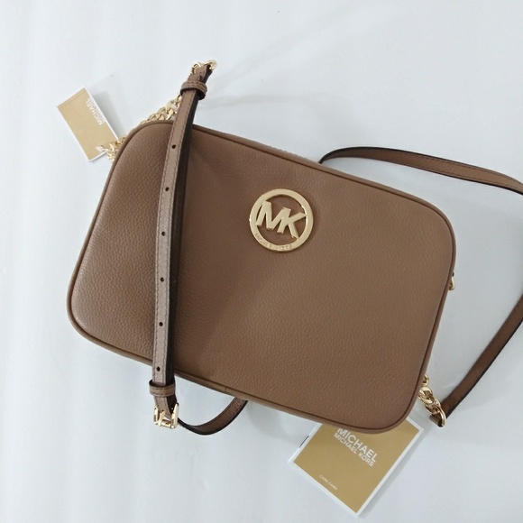 michael kors fulton lg ew crossbody
